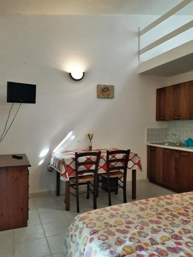 Agriturismo Il Cipresso Vada Luaran gambar